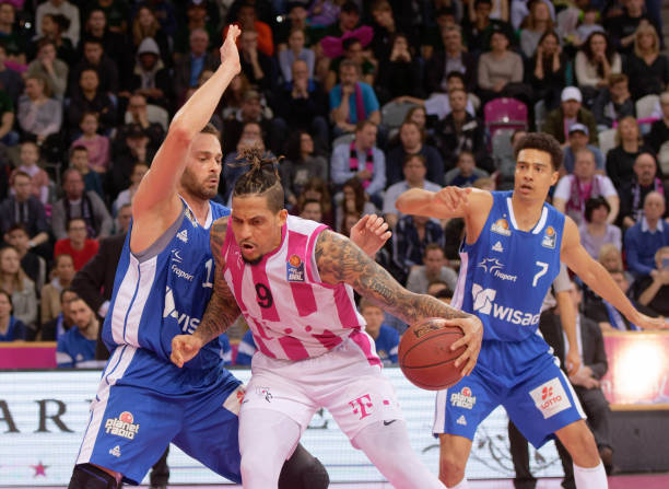 难在进攻三 难在进攻三